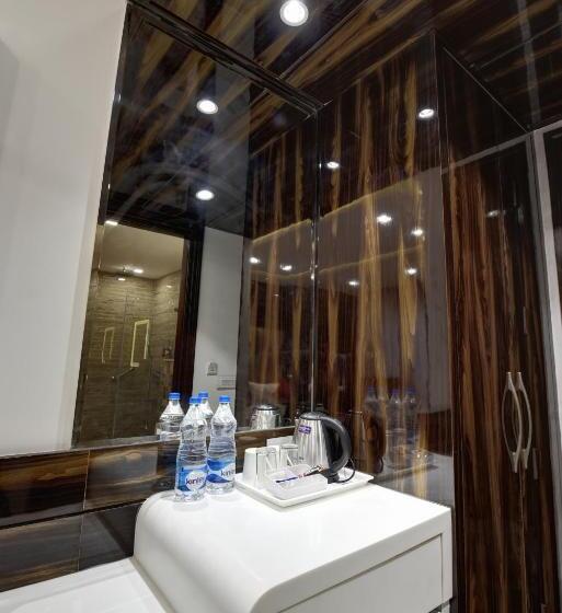 ホテル Golden Tree