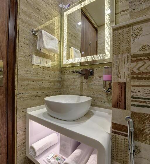 ホテル Golden Tree