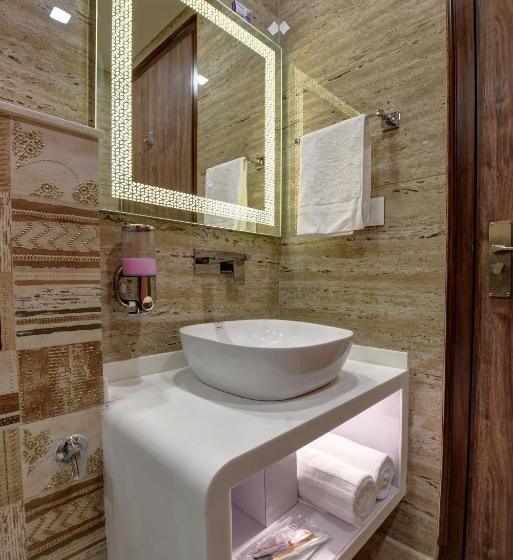 ホテル Golden Tree