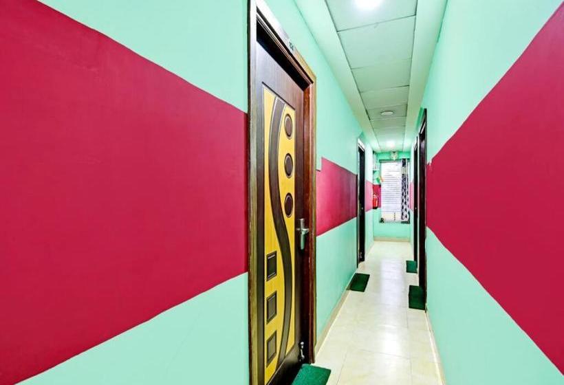 Отель Happy Stay Kolkata