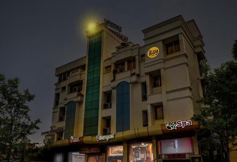 Hotel Itsy By Treebo   Coastal Grand Sathyam