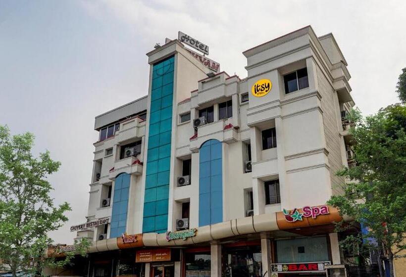 Hotel Itsy By Treebo   Coastal Grand Sathyam