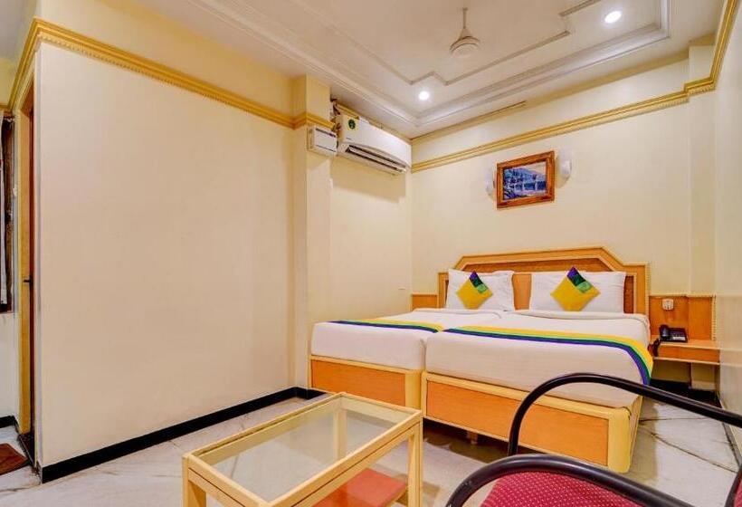 Hotel Itsy By Treebo   Coastal Grand Sathyam