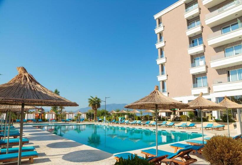 Kraal Hotel Vlore