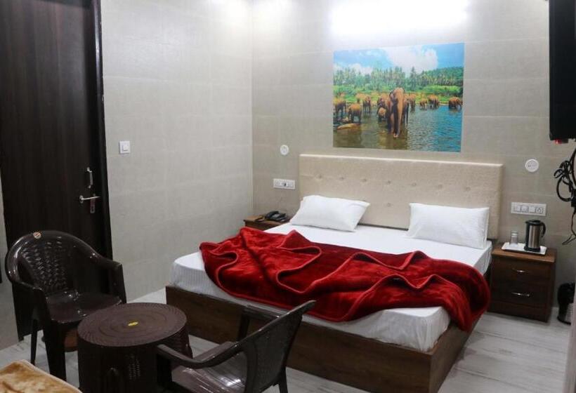 בית מלון כפרי Krishna Dreams