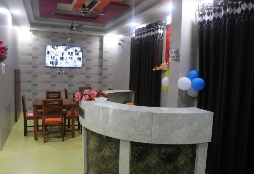 בית מלון כפרי Krishna Dreams