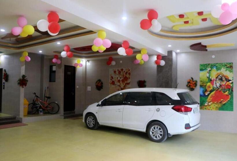 Hotel Krishna Dreams