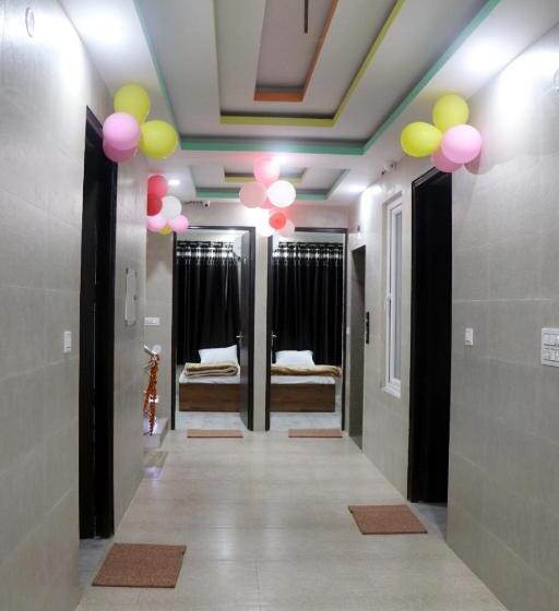 Hotel Krishna Dreams