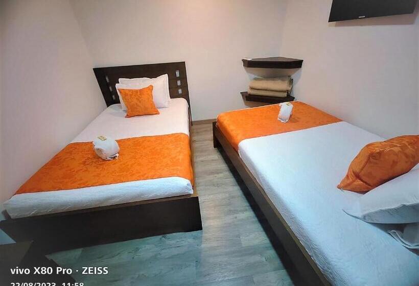 酒店 Kristal Ferial