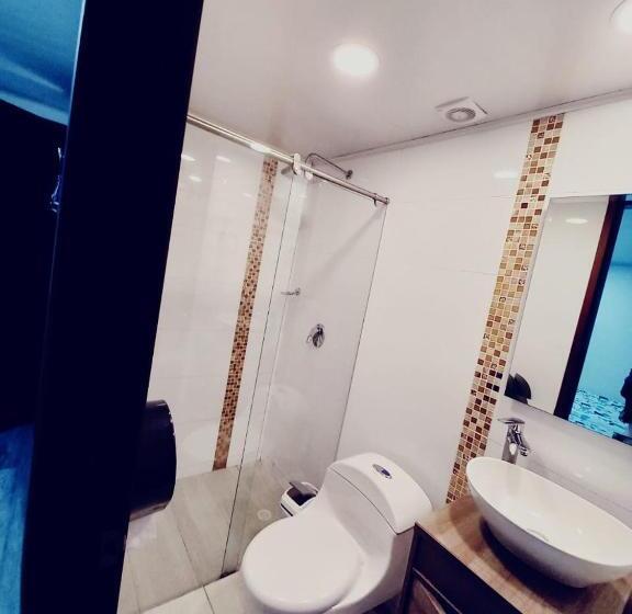 هتل Kristal Ferial