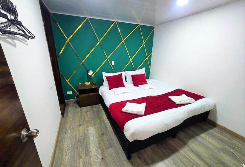 酒店 Kristal Ferial