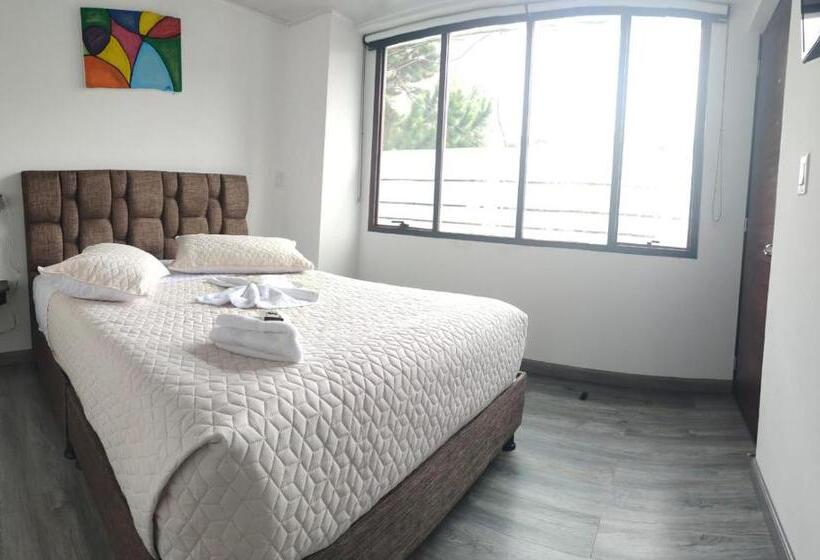 酒店 Kristal Ferial