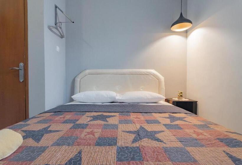 酒店 Lembur Kiwari Setra Duta Mitra Reddoorz