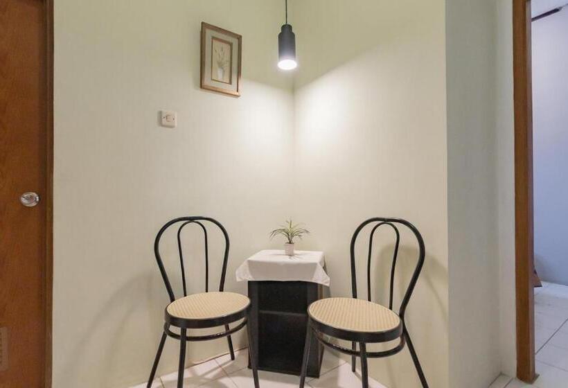 酒店 Lembur Kiwari Setra Duta Mitra Reddoorz