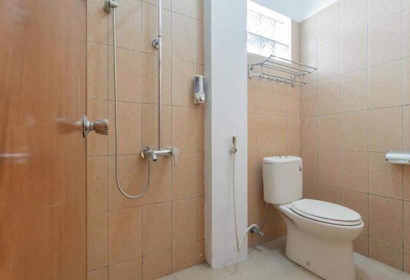 酒店 Lembur Kiwari Setra Duta Mitra Reddoorz