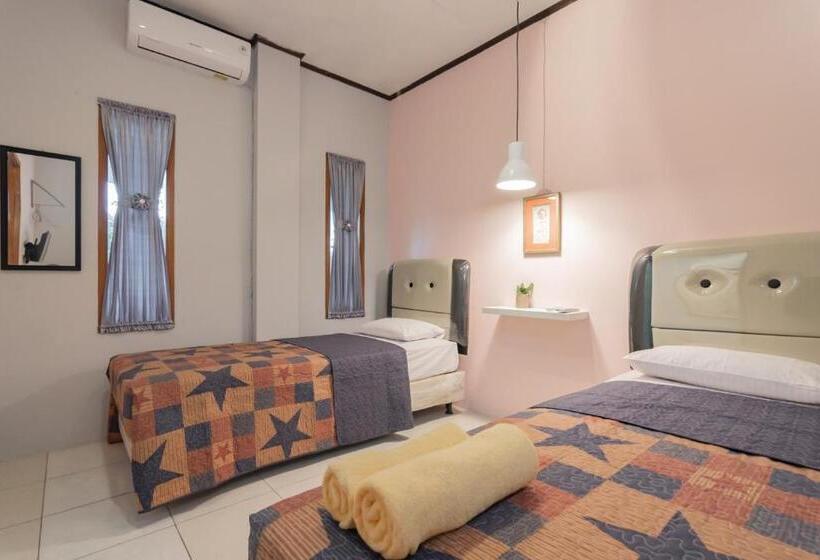 酒店 Lembur Kiwari Setra Duta Mitra Reddoorz