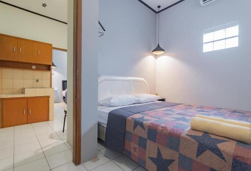 酒店 Lembur Kiwari Setra Duta Mitra Reddoorz