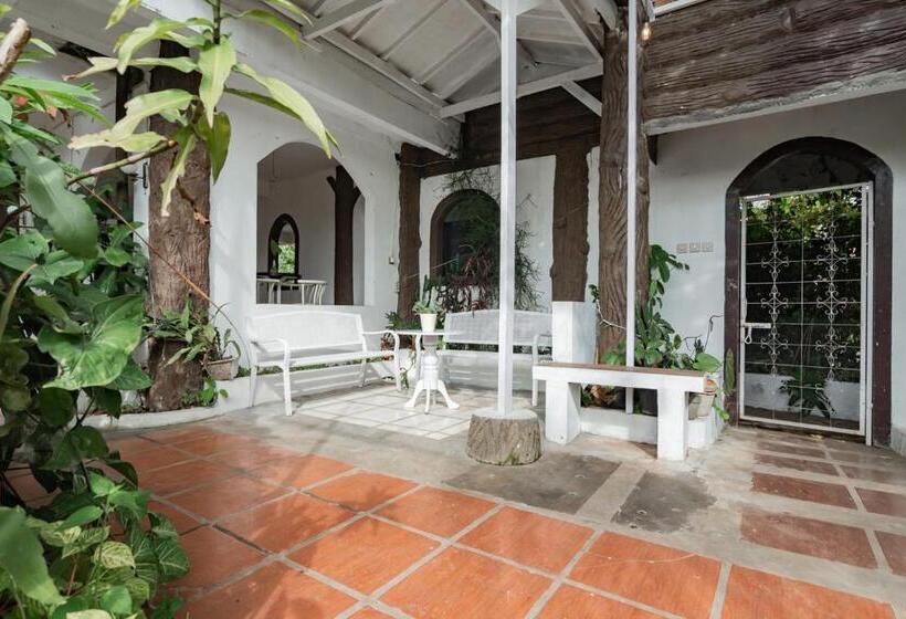 酒店 Lembur Kiwari Setra Duta Mitra Reddoorz