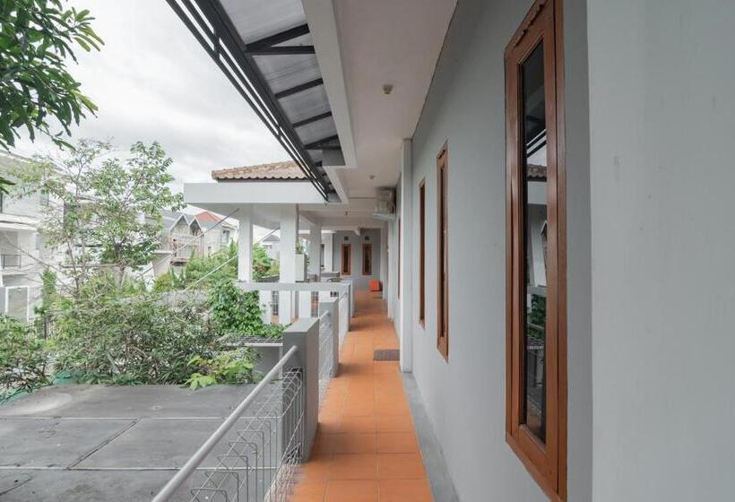 酒店 Lembur Kiwari Setra Duta Mitra Reddoorz