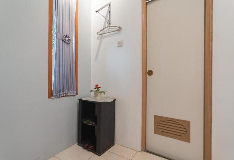 酒店 Lembur Kiwari Setra Duta Mitra Reddoorz