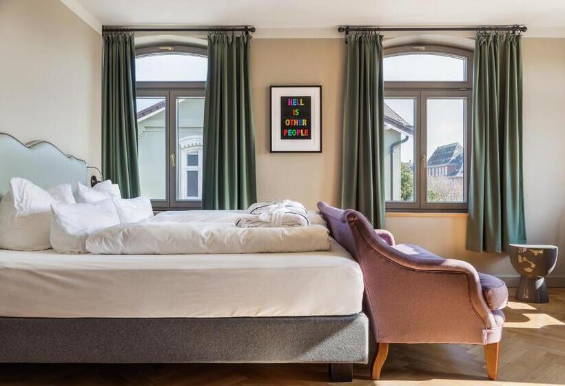 酒店 Mimosa Suites