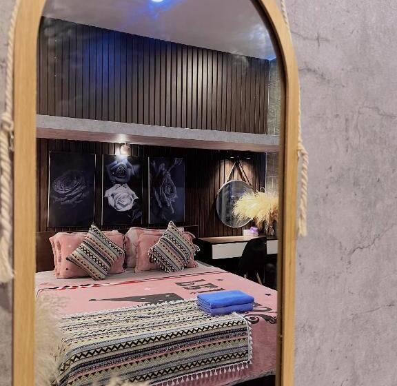 هتل Mis Hostel Cần Thơ