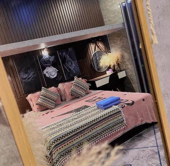 هتل Mis Hostel Cần Thơ