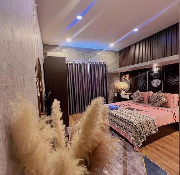 هتل Mis Hostel Cần Thơ