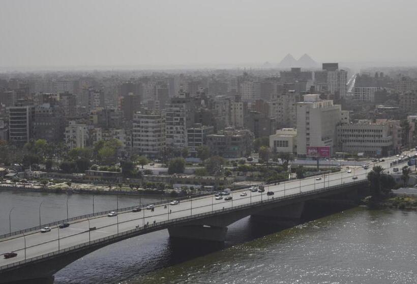 هتل Nile View Inn