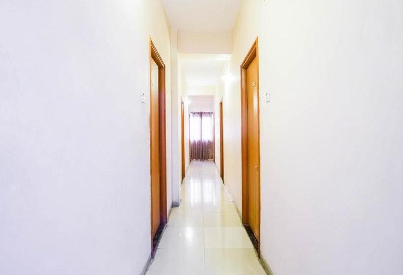 Отель Oyo 78789 Sai Mandapam