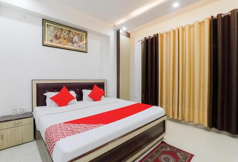 Отель O The Maharaja Inn