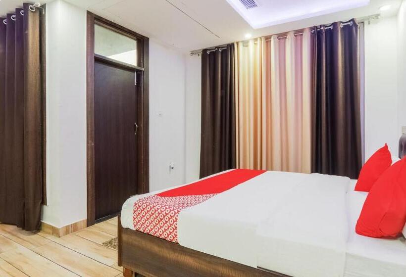 Отель O The Maharaja Inn