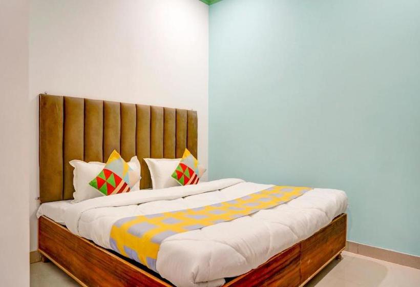 Szálloda Oyo 79099 Flagship  Blue Supphire