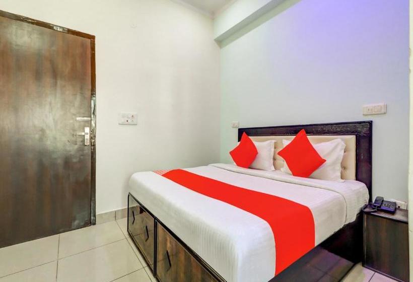 호텔 Oyo 79242  City Heart