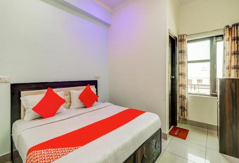 호텔 Oyo 79242  City Heart