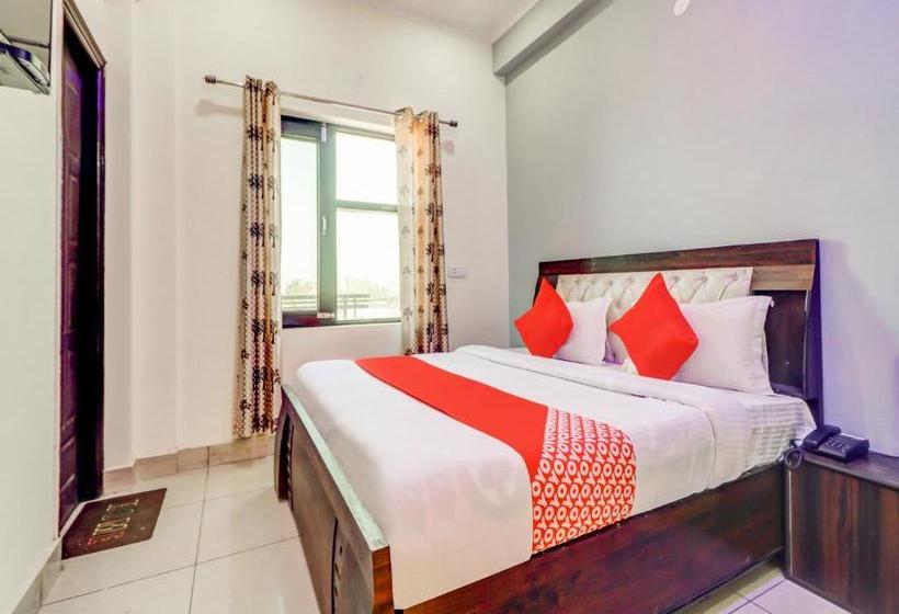 호텔 Oyo 79242  City Heart