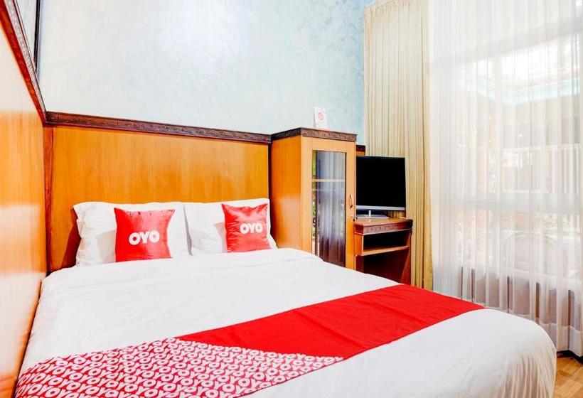 בית מלון כפרי Oyo 90303 Cafe & Homestay Kolam Pancing Abah