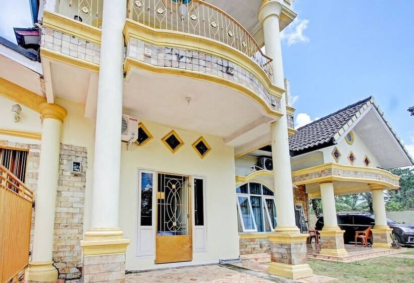 هتل Oyo 90307 Fj Alfaeyza Kost