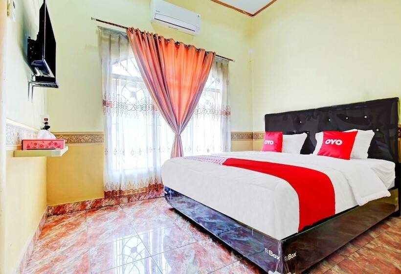 هتل Oyo 90307 Fj Alfaeyza Kost