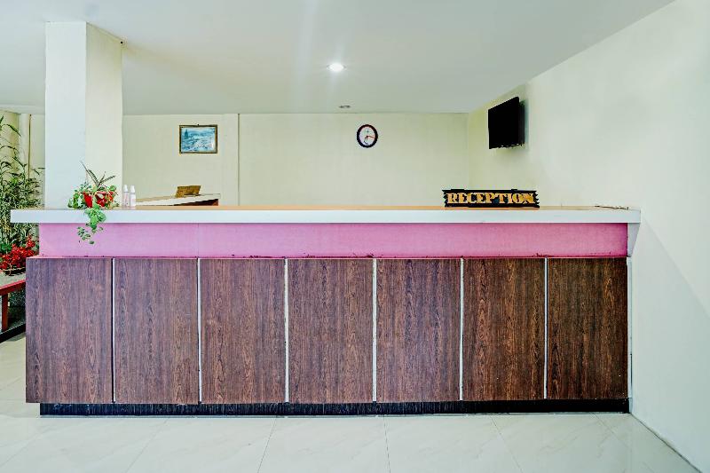 Отель Oyo 90331  Toba Shanda