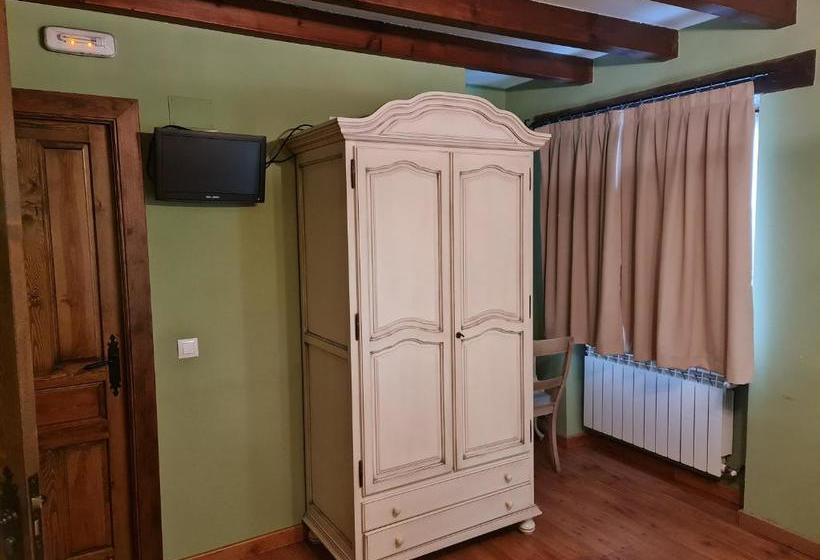 בית מלון כפרי Posada Las Mozas