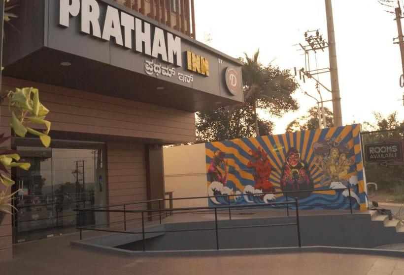 酒店 Pratham Inn By Downtown S