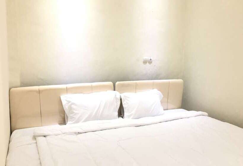 酒店 Reddoorz Near Alun Alun Sidoarjo