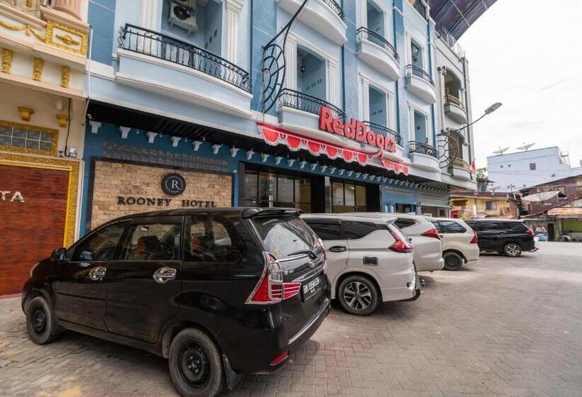 酒店 Reddoorz Plus Near Ramayana Pematangsiantar