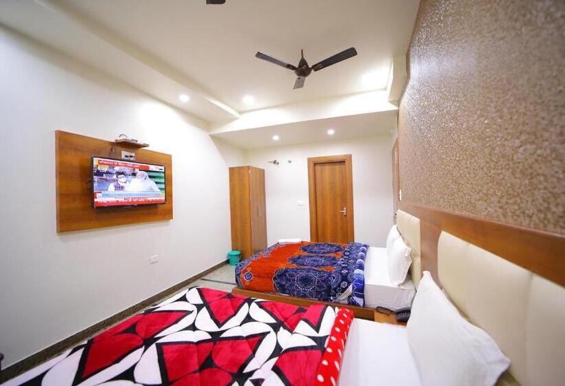 هتل Royal Phoenix