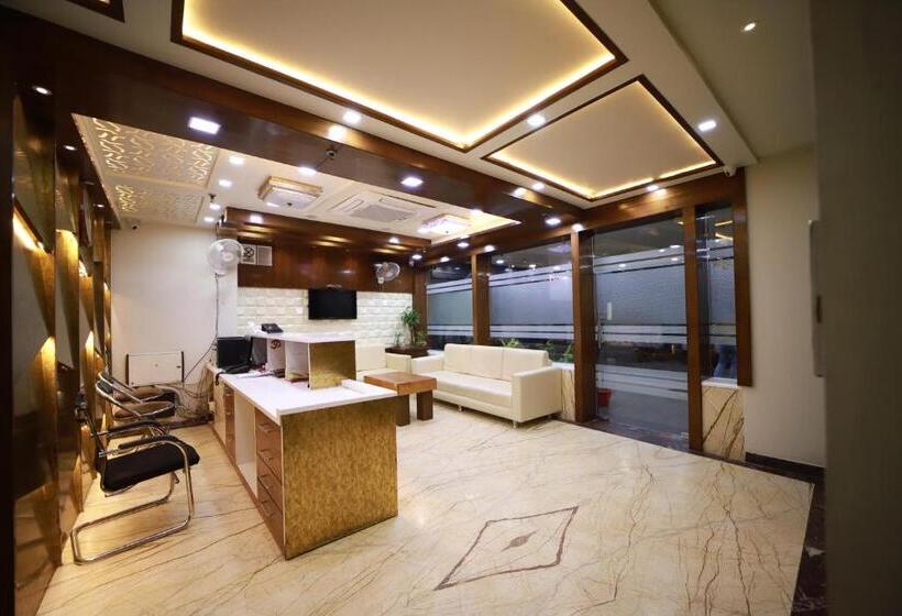 هتل Royal Phoenix