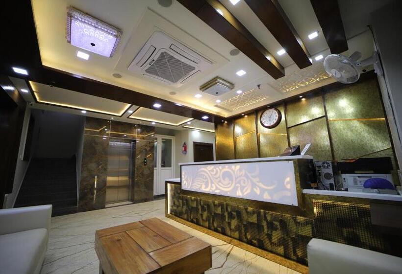 هتل Royal Phoenix