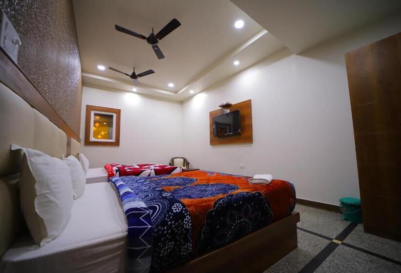 هتل Royal Phoenix