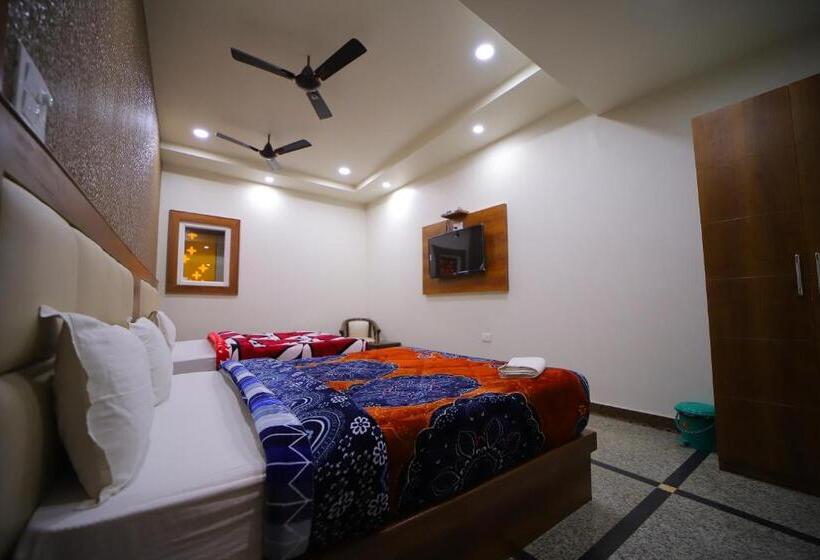 هتل Royal Phoenix