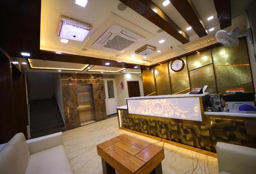 هتل Royal Phoenix